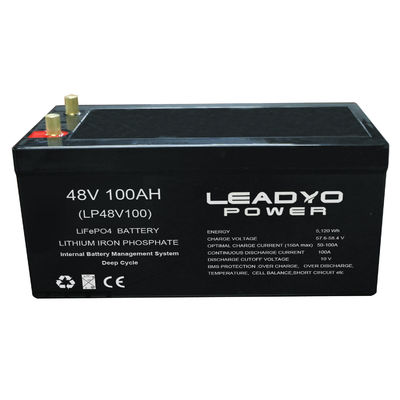 IP67 リチウムフェロフォスファート 48V 51.2V 105Ah ゴルフカートバッテリー ピーク電流 300A/10s 連続放電電電流 100A